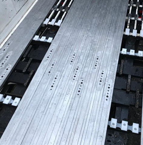 Repair of aluminum floor profiles